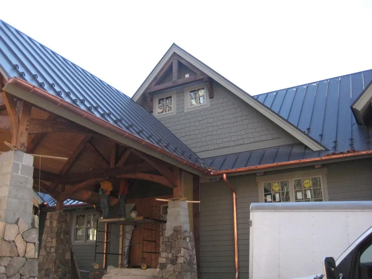 Craftsman Roofing team delivering quality roofing work in Wildwood Gables